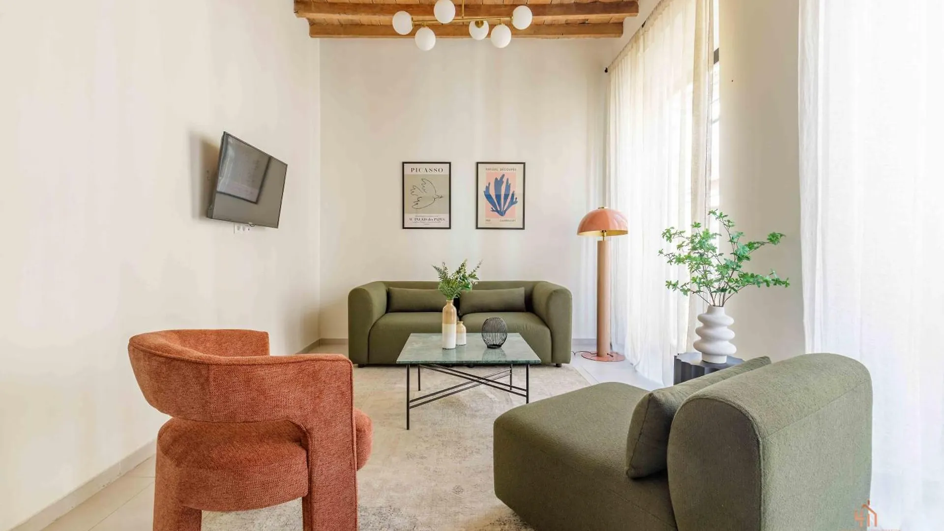 Living4Malaga The Downtown Apartment location